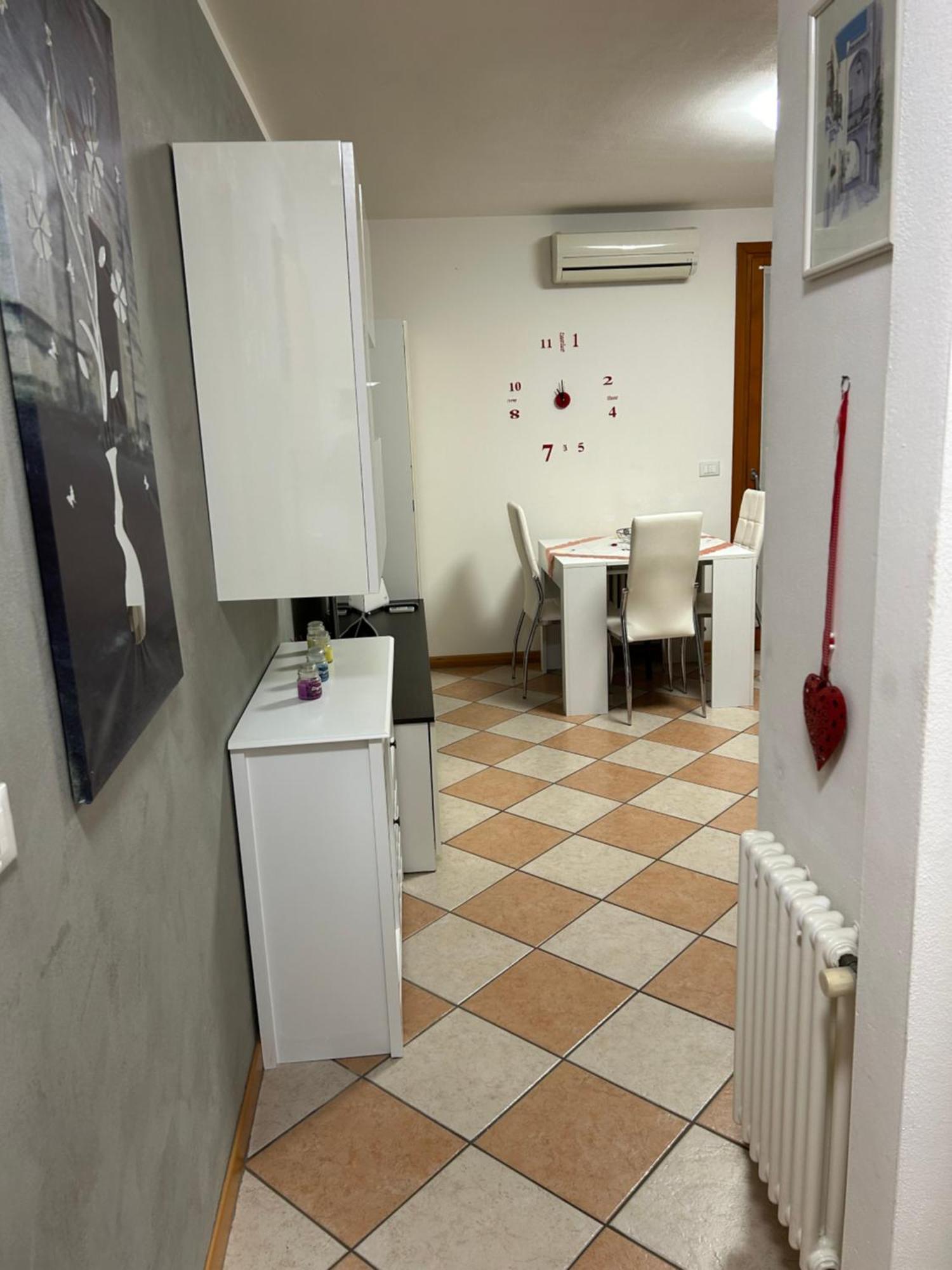 Residence Tevere Udine Bagian luar foto